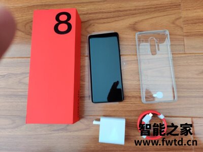 客观评价一加8t和三星S20选哪个好点？用后三个月感受反馈！！