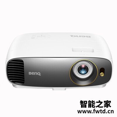 帮忙看看：投影仪明基w1700m与奥图码uhd588区别哪个好？真实经历分享