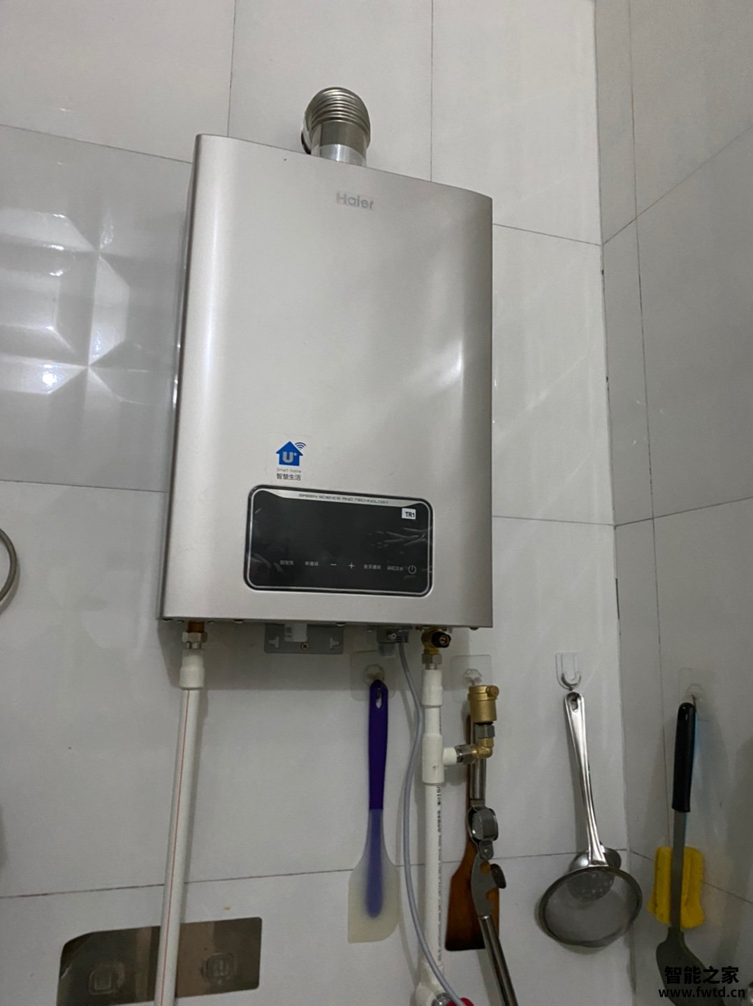 海尔TR1零冷水燃气热水器怎么样,使用一个月后吐槽!!!【质量大揭秘