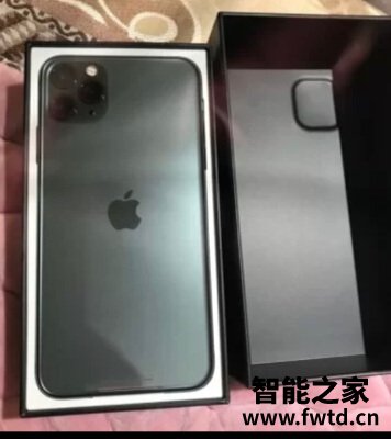 使用谈谈苹果iPhone12pro和小米10至尊纪念版哪个好？？绝对的真实点评分享！