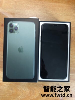 使用谈谈苹果iPhone12pro和小米10至尊纪念版哪个好？？绝对的真实点评分享！