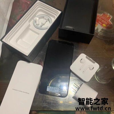 一起讨论分析苹果iphone12pro max和三星S20u哪个好？用后优缺点评测揭秘