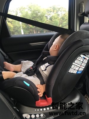 apramo安全座椅怎么样,使用一个月后感受!!!【真相全揭秘 apramo安全座椅怎么样,使用一个月后感受!!!【真相全揭秘