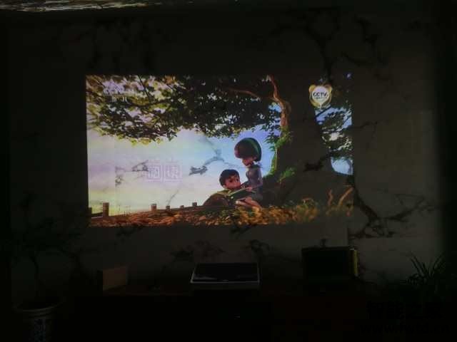 坚果4K激光电视U1怎么样,使用一个月后真相!!!【感受大揭秘 坚果4K激光电视U1怎么样,使用一个月后真相!!!【感受大揭秘