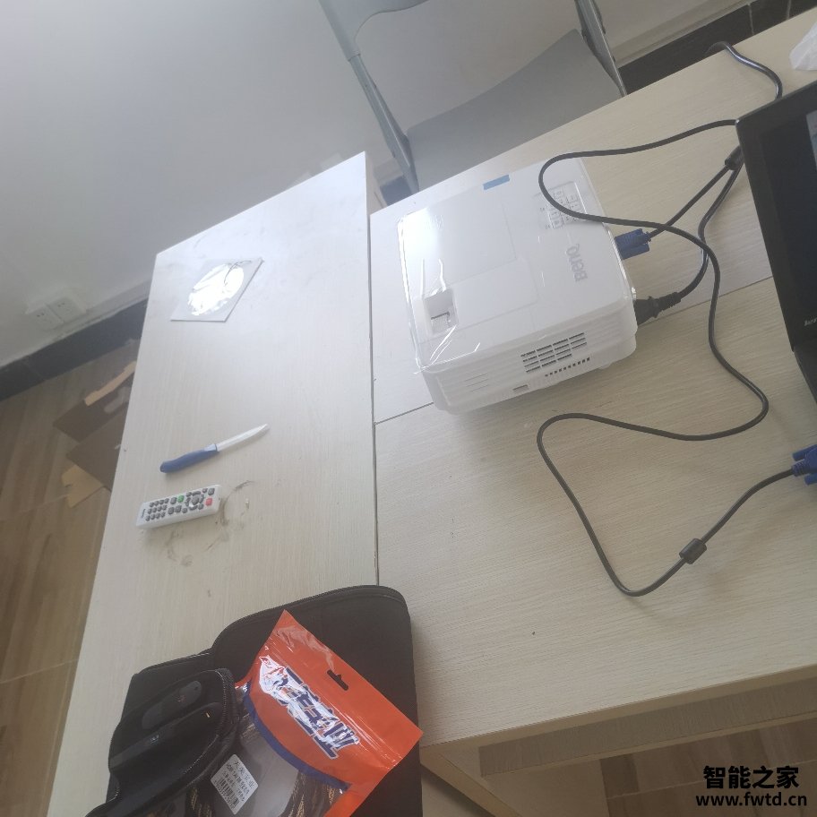 明基4K智能微投GK100怎么样,使用一个月后感受!!!【真相大揭秘 明基4K智能微投GK100怎么样,使用一个月后感受!!!【真相大揭秘