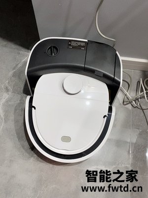 求助！哇力拖扫地机器人怎么样？这样的差评多吗？