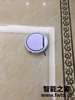 揭秘本质：ILIFE扫地机器人怎么样？做工细节优缺点评测！