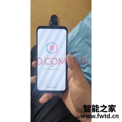 努比亚 nubia 红魔5G怎么样,使用一个月后感受!!!【真相大揭秘 努比亚 nubia 红魔5G怎么样,使用一个月后感受!!!【真相大揭秘