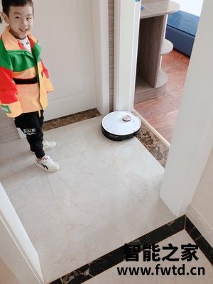 老师傅点评：科沃斯DLX11系列地宝性能怎么样呢？独家揭秘真实使用体验