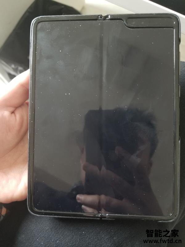 三星Galaxy Z Fold2怎么样,使用一个月后感受!【全面 三星Galaxy Z Fold2怎么样,使用一个月后感受!【全面