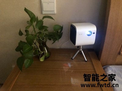说说:天猫魔屏m2和天猫精灵小红盒哪个好?天猫魔屏m2和天猫精灵小红盒区别是? 说说:天猫魔屏m2和天猫精灵小红盒哪个好?天猫魔屏m2和天猫精灵小红盒区别是?