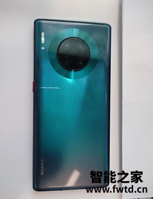 真相揭秘评测:华为Mate 40 RS保时捷设计怎么样?值不值这价?使用三个月感受 真相揭秘评测:华为Mate 40 RS保时捷设计怎么样?值不值这价?使用三个月感受