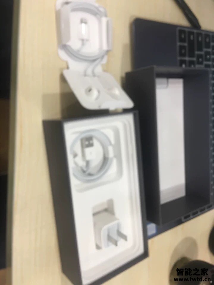 入手iPhone 8 Plus怎么样,使用一个月后感受!!!【全面大分析 入手iPhone 8 Plus怎么样,使用一个月后感受!!!【全面大分析