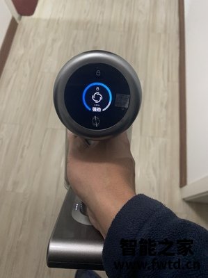 入手使用一下：追觅v12和小狗t12哪个好？吸尘器追觅v12和小狗t12区别是什么？