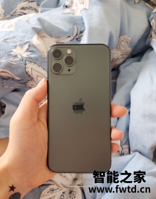 深度剖析曝光苹果iphone12pro和12区别到底在哪里？内幕分析爆料