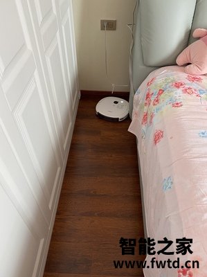想知道真相：科沃斯DK45扫地机器人口碑怎么样呢？用后一个月告诉大家实情