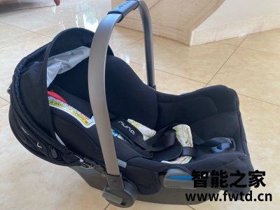 揭秘内幕NUNA PIPA婴儿提篮安全座椅怎么样？质量真的很菜？？