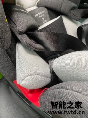一致看法：昆塔斯Q22儿童安全座椅怎么样？真这么差？？