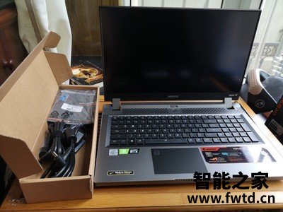 分析：区别技嘉AORUS 15P和AORUS 15G 17G哪个好？配置有什么不同!!!