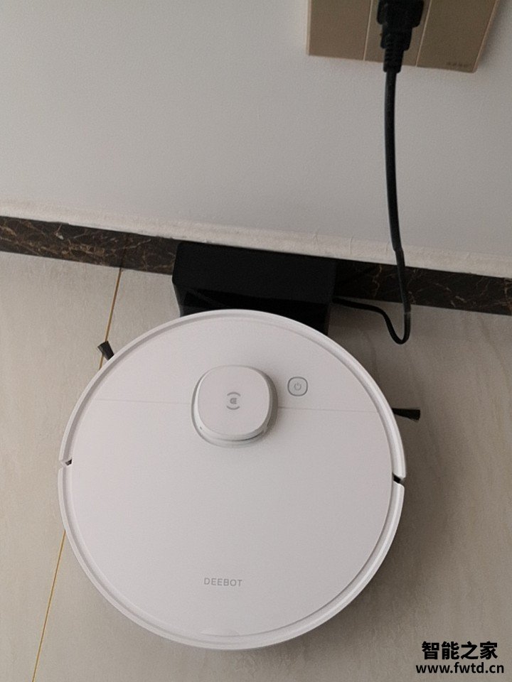 实话说yeedi扫地机器人怎么样？一个月使用彻底后悔吗