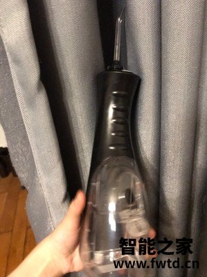 解疑必看waterpik洁碧电动冲牙器怎么样,测评一个月后缺点!!!【问答大吐槽
