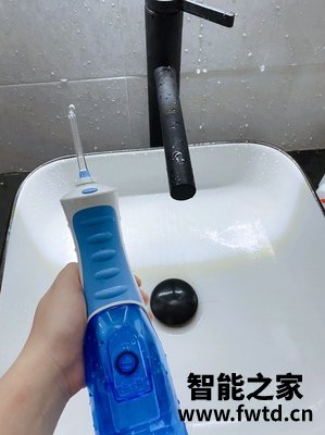 解疑必看waterpik洁碧电动冲牙器怎么样,测评一个月后缺点!!!【问答大吐槽