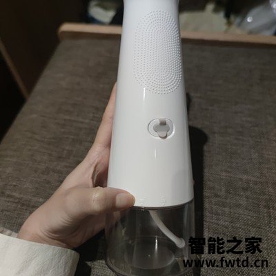 用户沟通千山小喷泉冲牙器怎么样,使用一个月后点评!!!【真相大吐槽