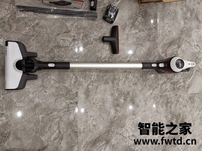 吐槽测评博世无线宠物吸尘器S6怎么样,使用一个月入手感受!!!【全面大分析