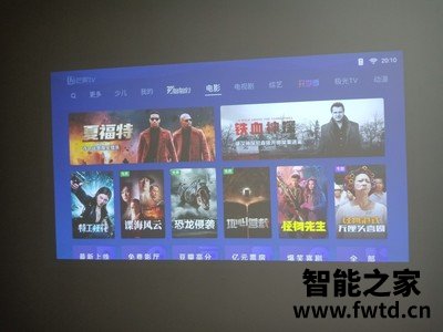 真相选择吐槽：伊麦MIX1投影仪评测怎么样？质量好不好？使用五个月感受