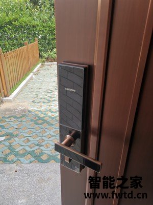 纠结，斑点猫指纹锁W400怎么样？到底是好还是差？？