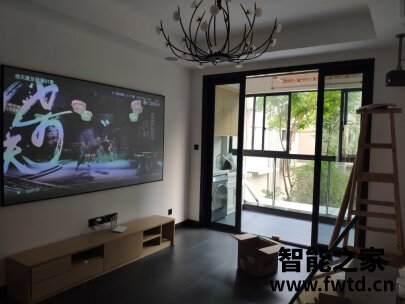 深度测评极米NEW Z8X投影仪怎么样？质量如何？ 