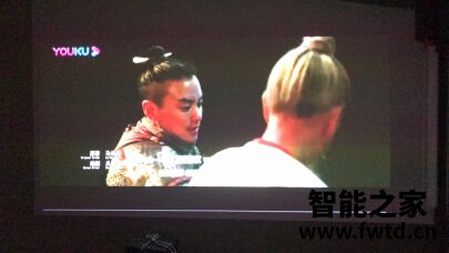 反馈评测坚果J10投影仪怎么样好吗？？使用3周体验分享 