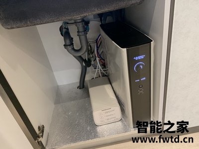 使用曝光A.O.史密斯DR1600怎么样?半年以后彻底后悔了? 使用曝光A.O.史密斯DR1600怎么样?半年以后彻底后悔了?