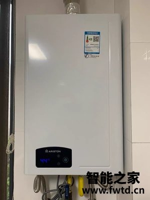 质量分析阿里斯顿 JSQ32-TLi9燃气热水器怎么样?有很多退货?? 质量分析阿里斯顿 JSQ32-TLi9燃气热水器怎么样?有很多退货??