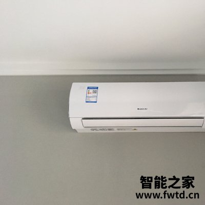 格力京逸和美的智弧哪个好,有区别吗选择难不难! 格力京逸和美的智弧哪个好,有区别吗选择难不难!
