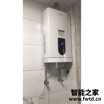 老板60x2和华帝11144区别大么?大家怎么选择哪个好! 老板60x2和华帝11144区别大么?大家怎么选择哪个好!