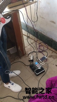 聊一聊fender芬达电吉他squier怎么样?质量有问题?? 聊一聊fender芬达电吉他squier怎么样?质量有问题??