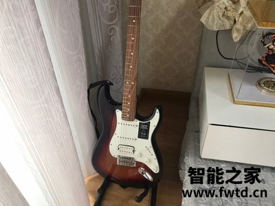 不妨看看:芬达 Fender 墨芬墨标电吉他怎么样?有哪些亮点值得买?? 不妨看看:芬达 Fender 墨芬墨标电吉他怎么样?有哪些亮点值得买??