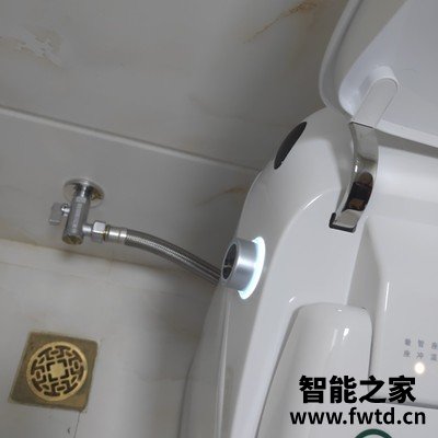 东鹏卫浴智能马桶怎么样？听说有人彻底后悔了是吗!