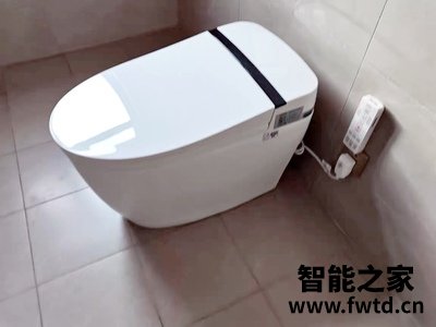 咨询浪鲸智能马桶怎么样?一个月开始后悔了吗? 咨询浪鲸智能马桶怎么样?一个月开始后悔了吗?