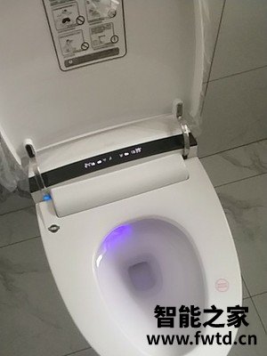 咨询浪鲸智能马桶怎么样?一个月开始后悔了吗? 咨询浪鲸智能马桶怎么样?一个月开始后悔了吗?