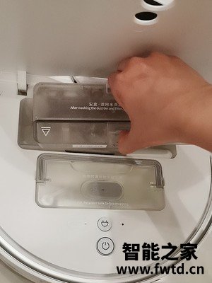 看到网友提问360扫地机器人S7pro怎么样,质量好不好呢! 
