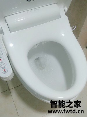 反馈舜洁智能马桶怎么样?千万不要被忽悠了!真相 反馈舜洁智能马桶怎么样?千万不要被忽悠了!真相