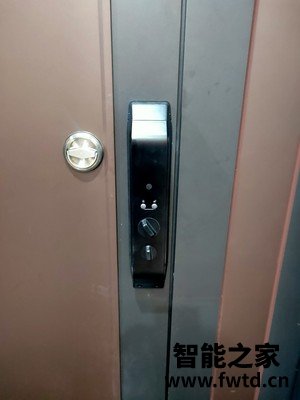 大家说小嘀智能指纹锁V5P怎么样？一个月使用彻底后悔吗