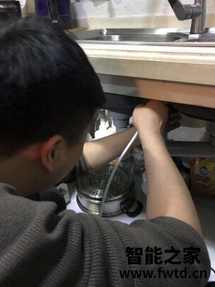 京选飞利浦除菌净水器怎么样?用后一个月后悔吗!【暗访感受揭秘 京选飞利浦除菌净水器怎么样?用后一个月后悔吗!【暗访感受揭秘