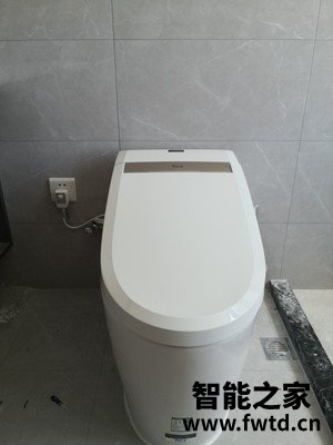 真相吐槽ROCA乐家智能马桶盖怎么样,使用一个月后点评!!!【真相大吐槽