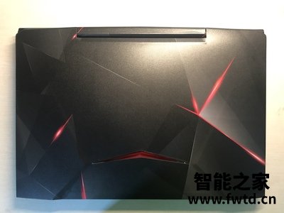 如何区别：2021款联想thinkbook15和小新pro13区别很小么？现在哪个好买的人