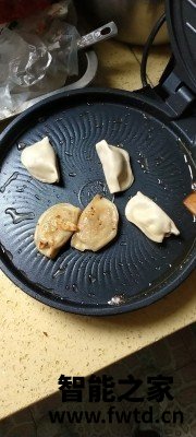 美的jk26simple101电饼铛怎么样？优缺点解析？有谁用过？ 