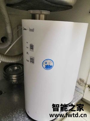 太阳能车载空气净化器怎么样实惠吗？亲测试用感受分享点评。 