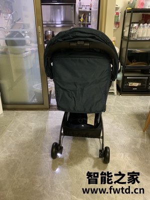 整体分析Joie巧儿宜飞行精灵婴儿车怎么样?深度评测Joie巧儿宜飞行精灵婴儿